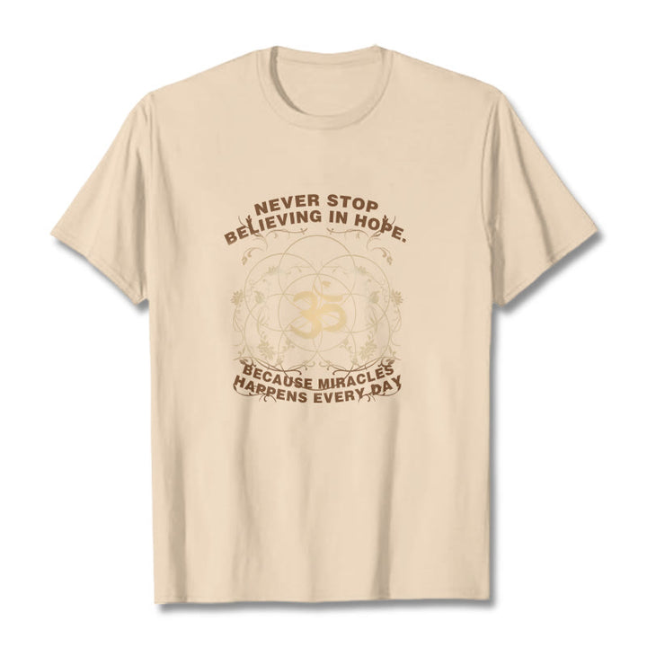 T-shirt en coton avec motif Buddha Stones Never Stop Believe In Hope Om Lotus