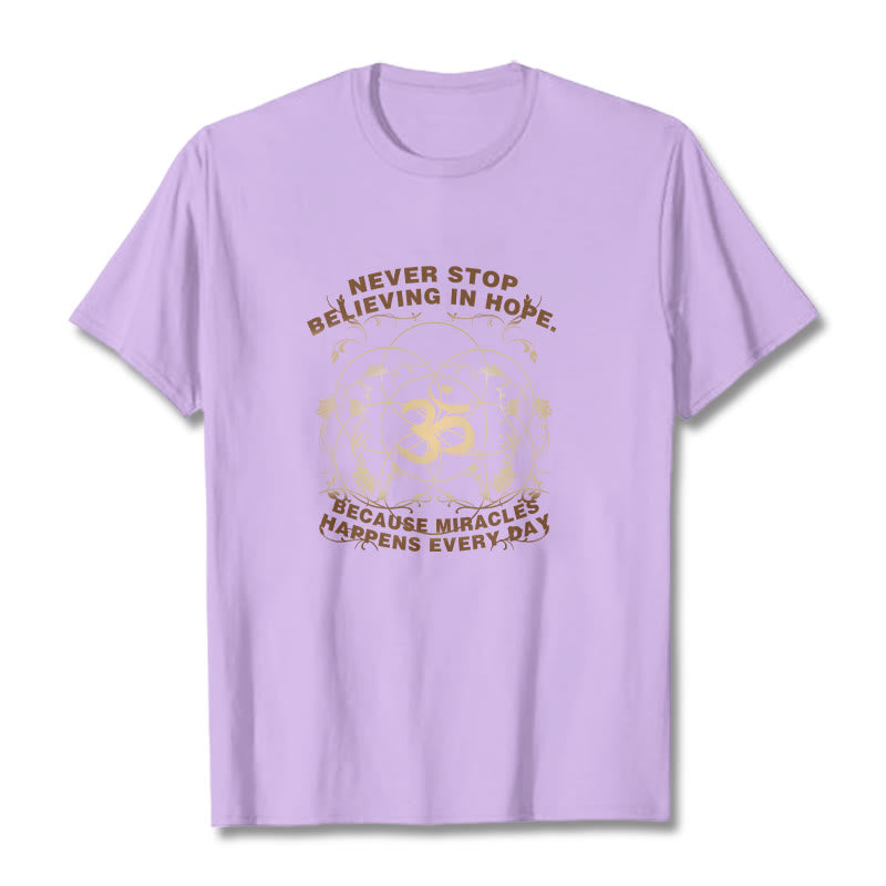 T-shirt en coton avec motif Buddha Stones Never Stop Believe In Hope Om Lotus