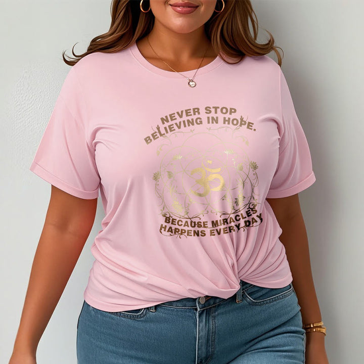 T-shirt en coton avec motif Buddha Stones Never Stop Believe In Hope Om Lotus