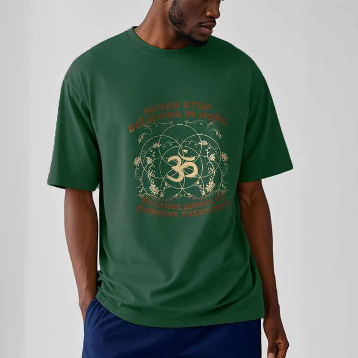 T-shirt en coton avec motif Buddha Stones Never Stop Believe In Hope Om Lotus
