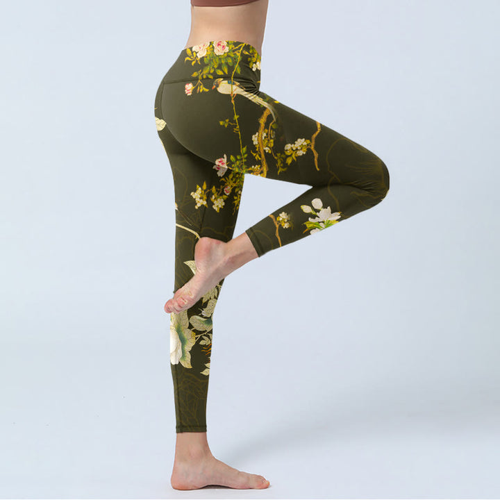 Pantalon de yoga pour femme avec imprimé fleurs de magnolia noires Buddha Stones - image 4