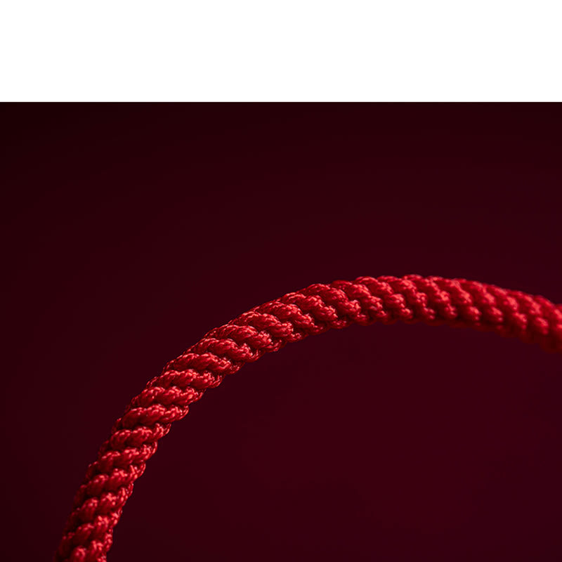 Bracelet tressé en corde rouge avec poignée en cinabre Ruyi et personnage Fu PiXiu fait à la main en Buddha Stones - image 13