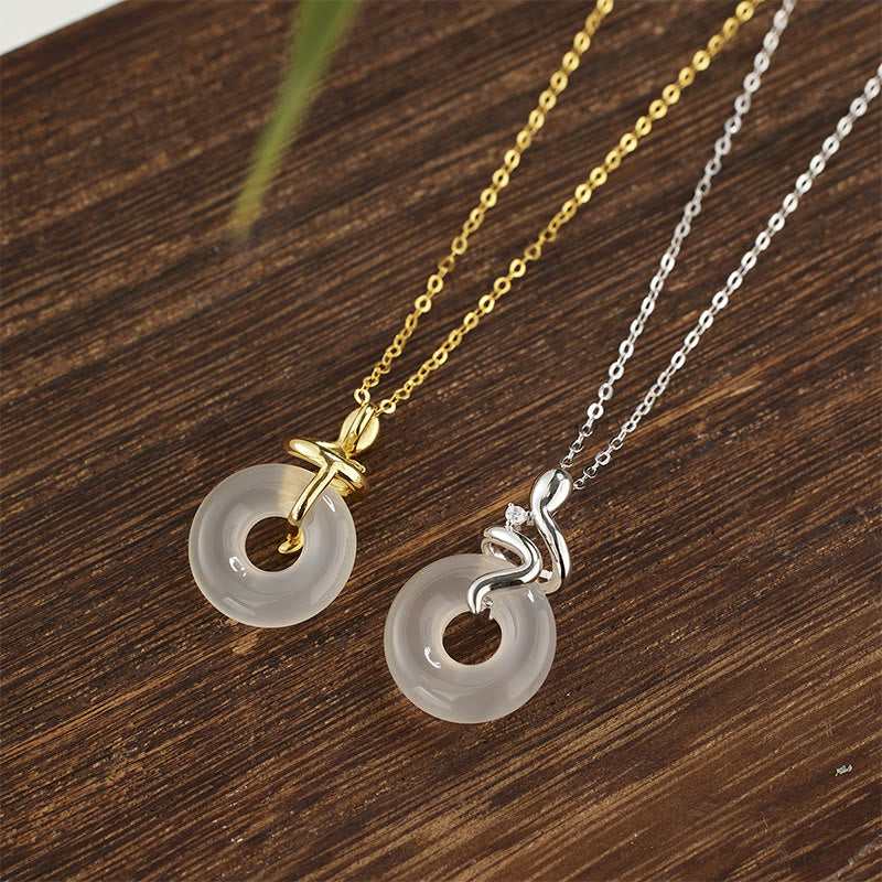 Collier pendentif positif en argent sterling 925 avec boucle de paix en calcédoine et Buddha Stones