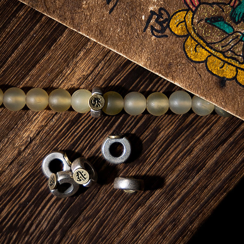 Bracelet de richesse en corne de mouton naturelle Bouddha du zodiaque chinois avec 108 perles de Mala en Buddha Stones du Tibet