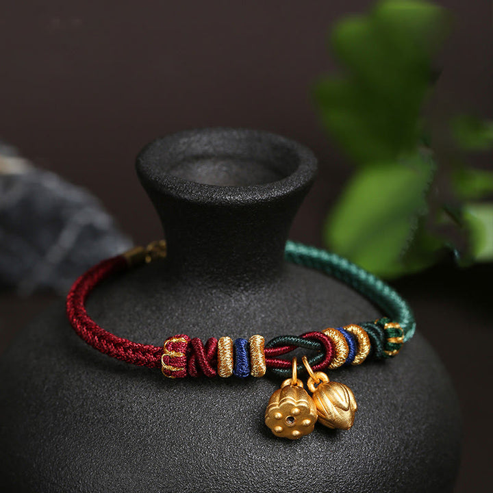 Bracelet porte-bonheur en argent sterling 999 avec motif de gousse de lotus et pierres de Buddha Stones , rouge et vert