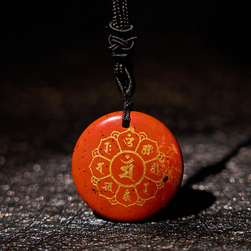 Collier pendentif en obsidienne noire avec Buddha Stones Om Mani Padme Hum et cristaux naturels divers