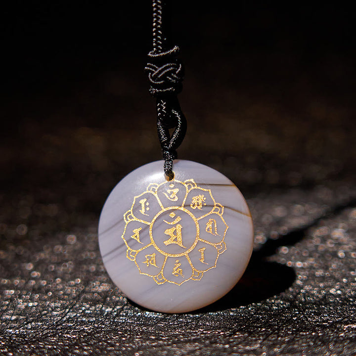 Collier pendentif en obsidienne noire avec Buddha Stones Om Mani Padme Hum et cristaux naturels divers