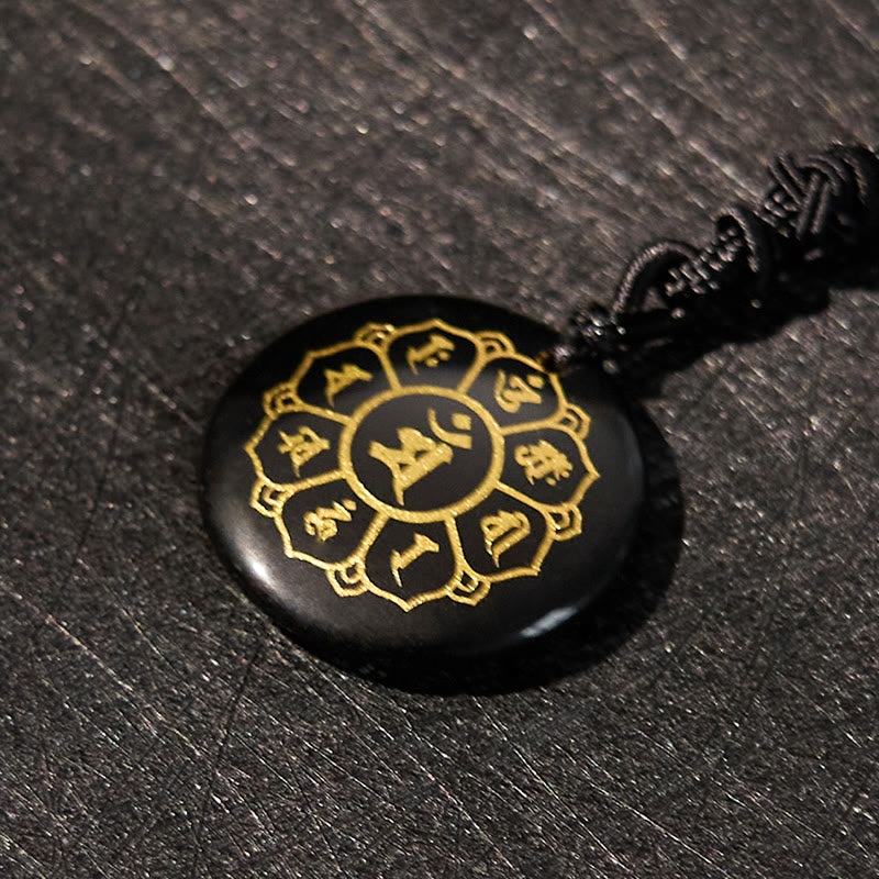 Collier pendentif en obsidienne noire avec Buddha Stones Om Mani Padme Hum et cristaux naturels divers