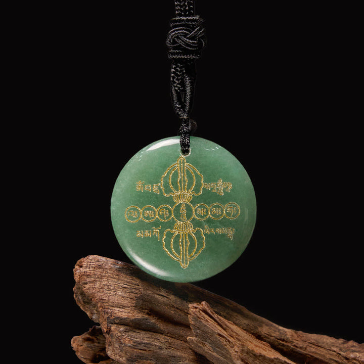 Collier pendentif en obsidienne noire avec Buddha Stones Vajra Dorje à motif sanskrit naturel et divers cristaux