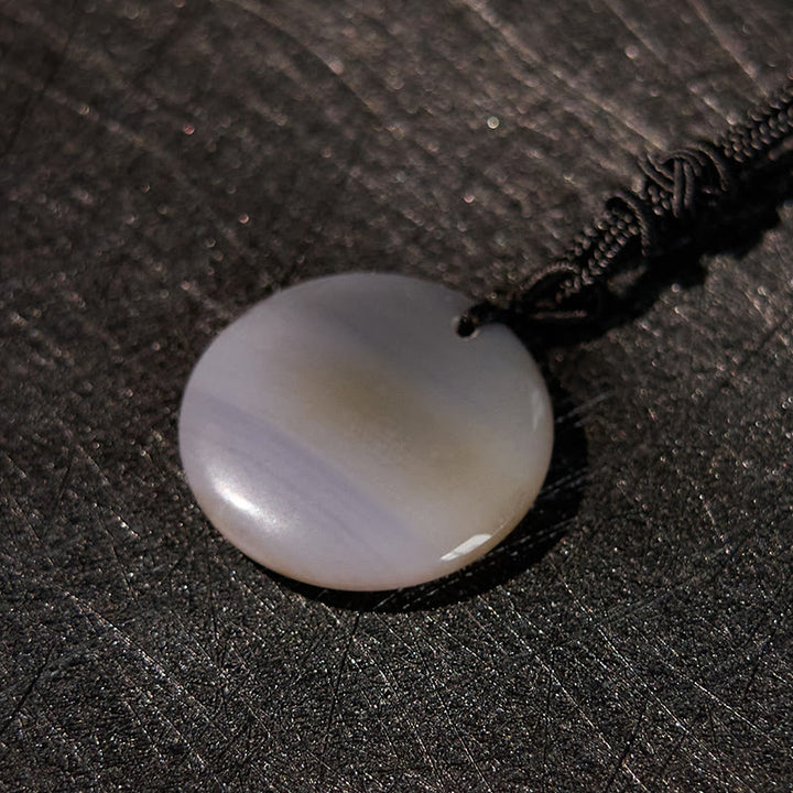 Collier pendentif en obsidienne noire avec Buddha Stones Vajra Dorje à motif sanskrit naturel et divers cristaux