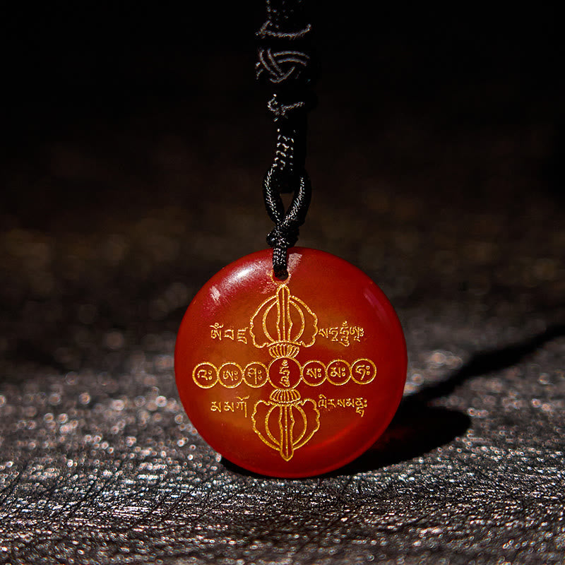 Collier pendentif en obsidienne noire avec Buddha Stones Vajra Dorje à motif sanskrit naturel et divers cristaux