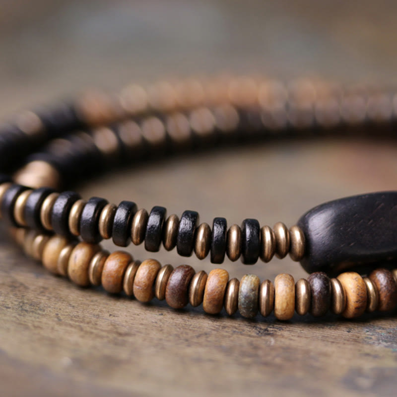 Bracelet double tour calme en cuivre et laiton Buddha Stones en bois d'ébène et bois de santal vert