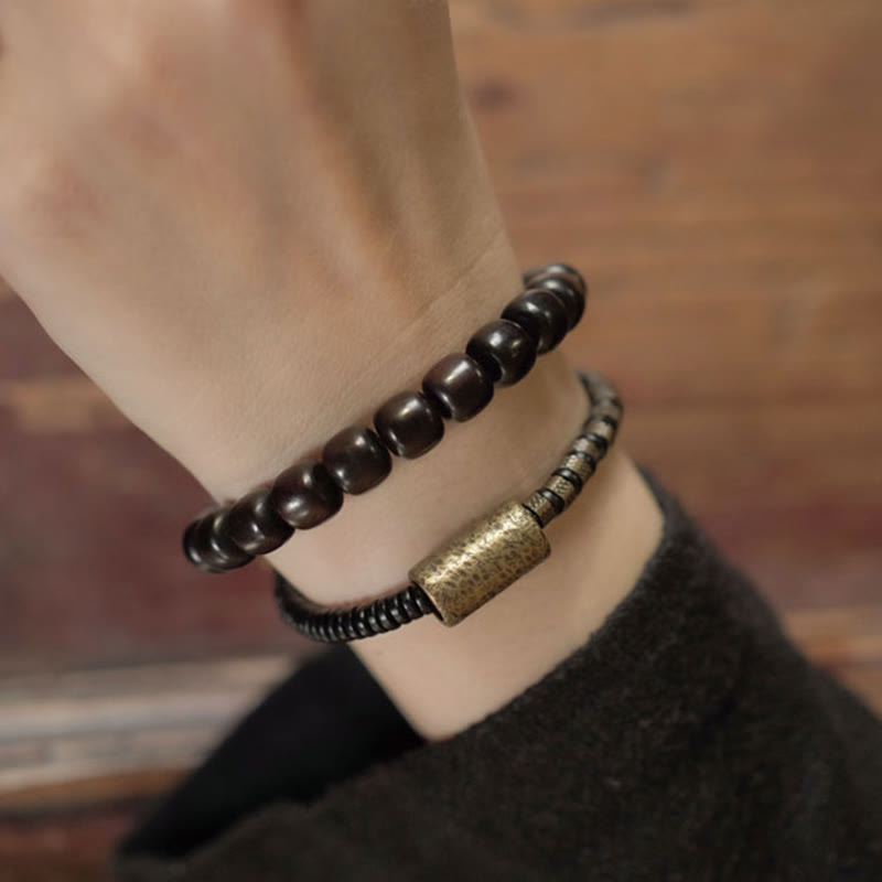Bracelet d'équilibre à double tour en forme de cône avec perles vintage en bois d'ébène et cuivre et Buddha Stones