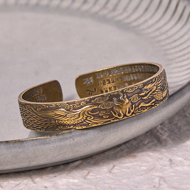 Bracelet porte-bonheur en cuivre et laiton sculpté avec Buddha Stones, dragon et phénix jouant avec une perle, Sutra du cœur