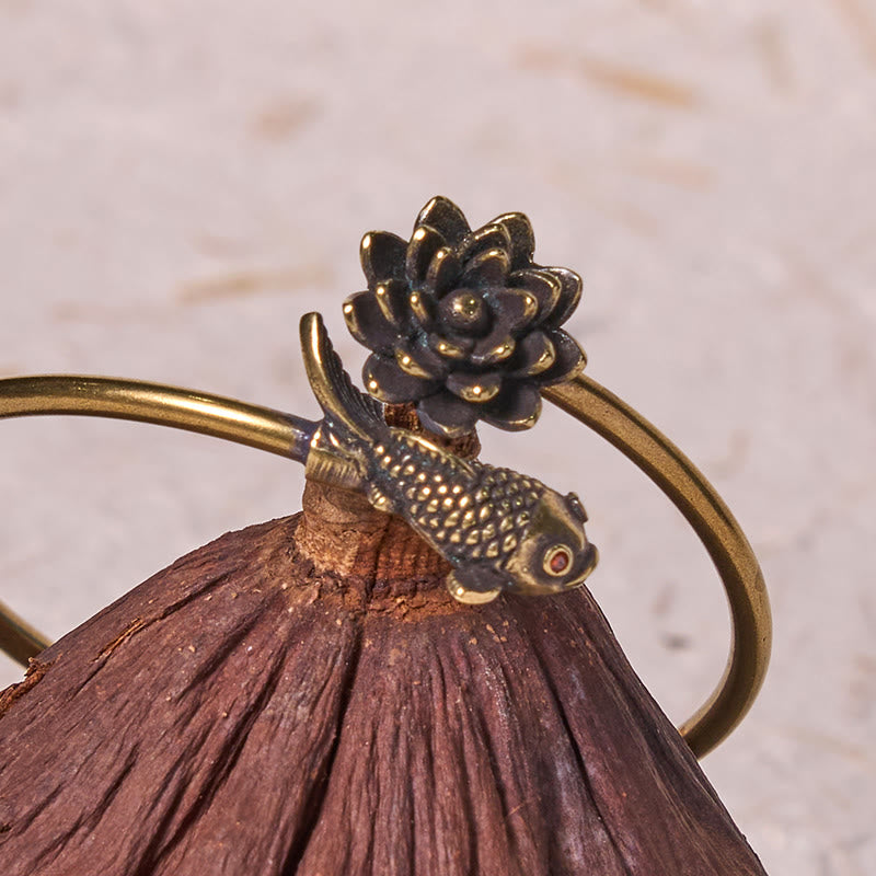 Bracelet porte-bonheur en cuivre et laiton avec Buddha Stones, fleur de lotus, poisson koï