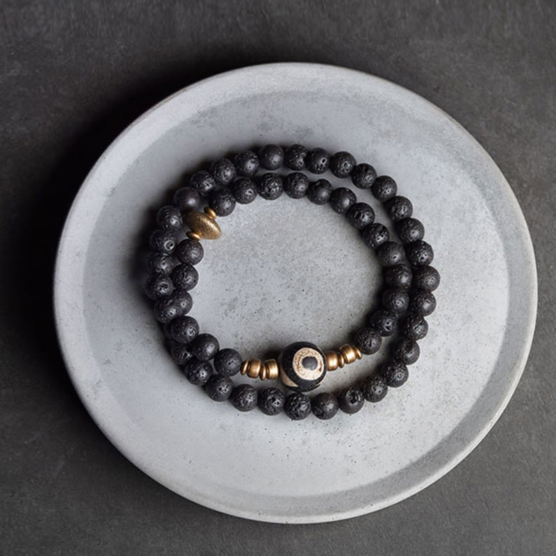 Bracelet de guérison à double tour en perles de cuivre et de laiton avec Buddha Stones de lave vintage à trois yeux Dzi