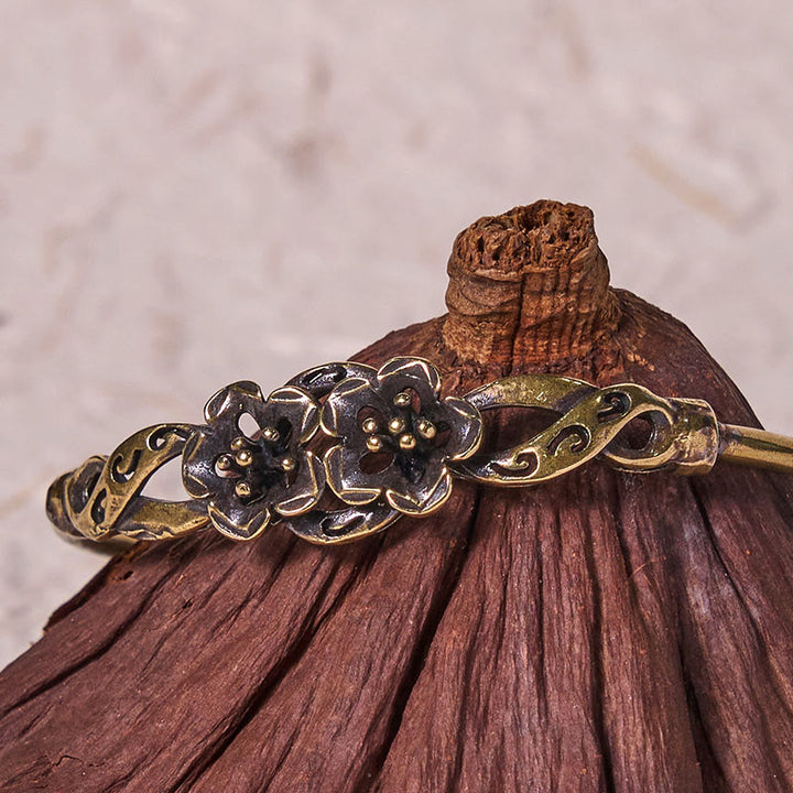 Bracelet manchette de guérison porte-bonheur en cuivre et laiton avec Buddha Stones et fleurs et feuilles