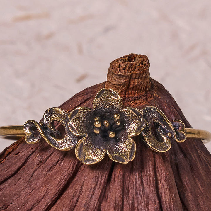 Bracelet manchette de guérison porte-bonheur en cuivre et laiton avec Buddha Stones et fleurs et feuilles
