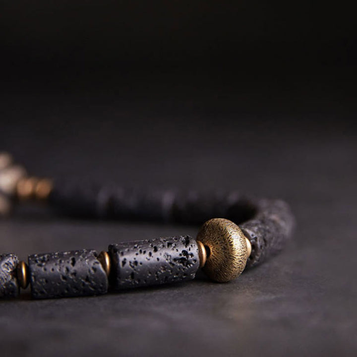 Bracelet en cuivre et laiton à plusieurs tours avec perles de lave vintage à trois yeux et pierres de Buddha Stones