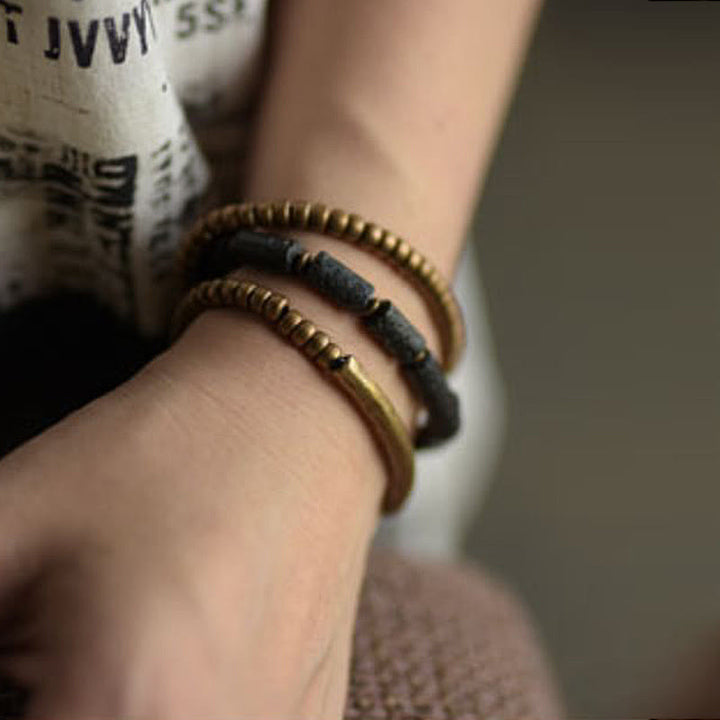 Bracelet multi-tours en cuivre et laiton avec pierres de lave vintage Buddha Stones