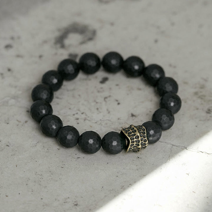 Bracelet de protection en cuivre et laiton avec onyx noir mat givré et Buddha Stones