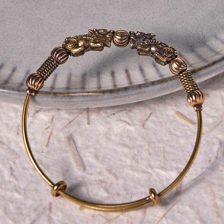 Bracelet en cuivre Buddha Stones Pi Xiu pour éloigner les mauvais esprits