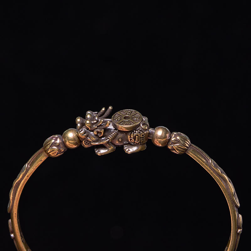 Buddha Stones Pi Xiu portant une pièce de monnaie en lingot de cuivre et de laiton, bracelet porte-bonheur et richesse