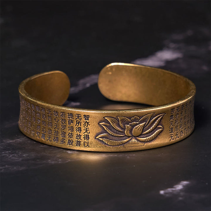 Bracelet manchette en cuivre et laiton avec Buddha Stones et Sutra du cœur et fleur de lotus