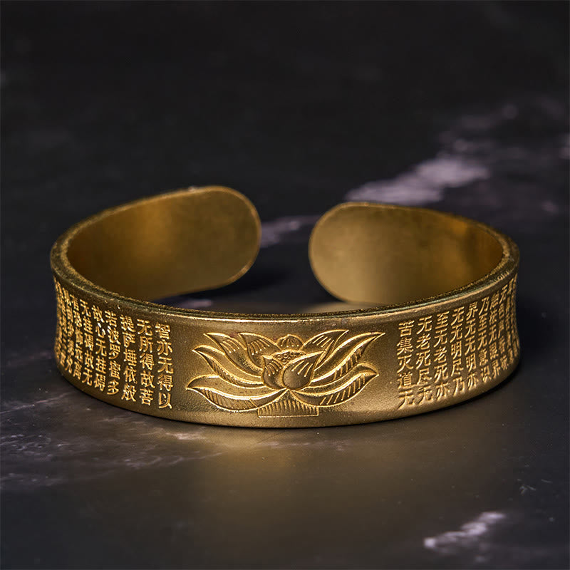 Bracelet manchette en cuivre et laiton avec Buddha Stones et Sutra du cœur et fleur de lotus