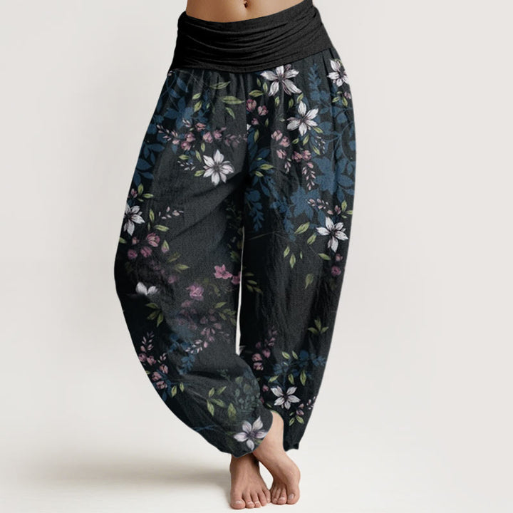 Pantalon Buddha Stones taille élastique pour femme avec petites fleurs blanches et feuilles vertes - Noir - US22，UK/AU26，EU54 (6XL) - image 0