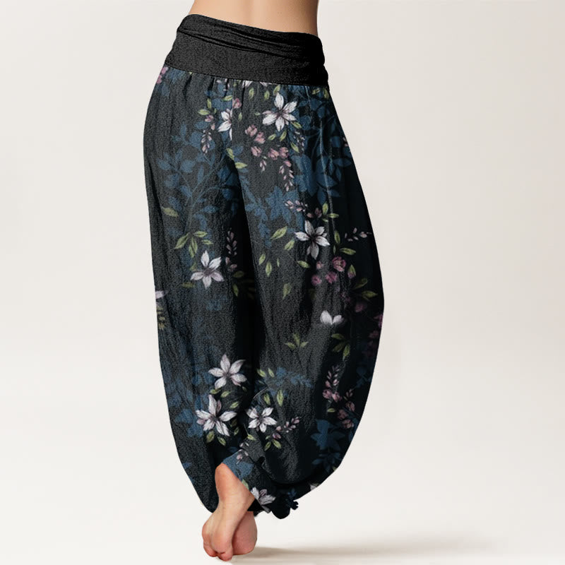 Pantalon harem pour femme, taille élastique, en coton, à petits Buddha Stones, de fleurs blanches et de feuilles vertes - image 1