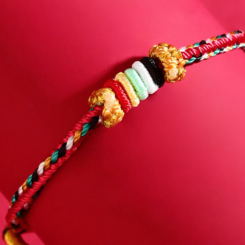Bracelet porte-bonheur tressé avec nœud de récif et Buddha Stones et cinq éléments colorés