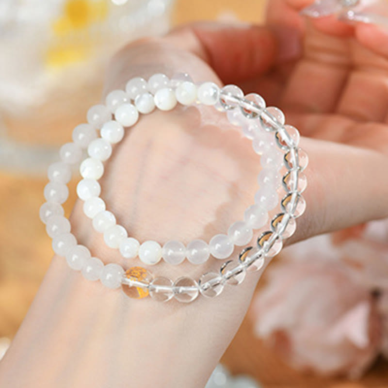 Buddha Stones Cinq éléments Divers cristal d'agate Calcédoine Cristal blanc Bracelet porte-bonheur en agate blanche