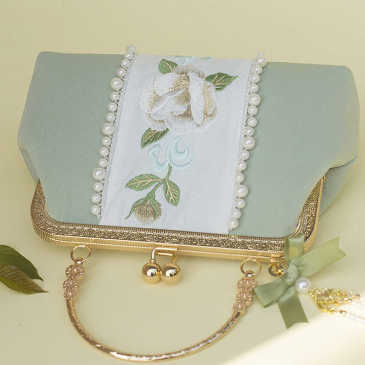Sac à main avec chaîne en métal et pendentif en perles brodées de fleurs double face en Buddha Stones