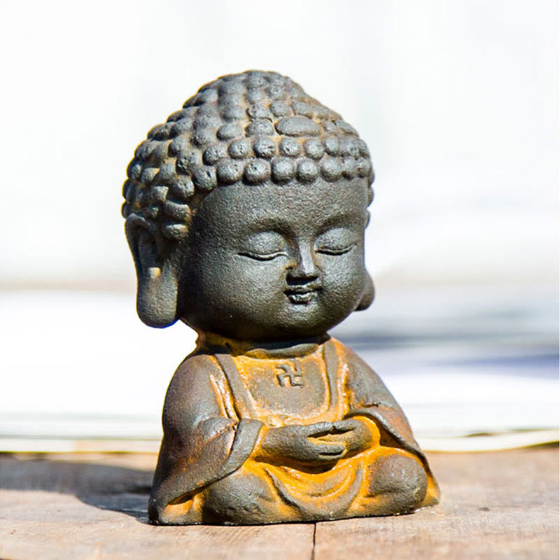 Buddha Stones Petit Bouddha Méditant Poudre de Fer Rouille Statue en Résine Moulée Décoration de la Maison