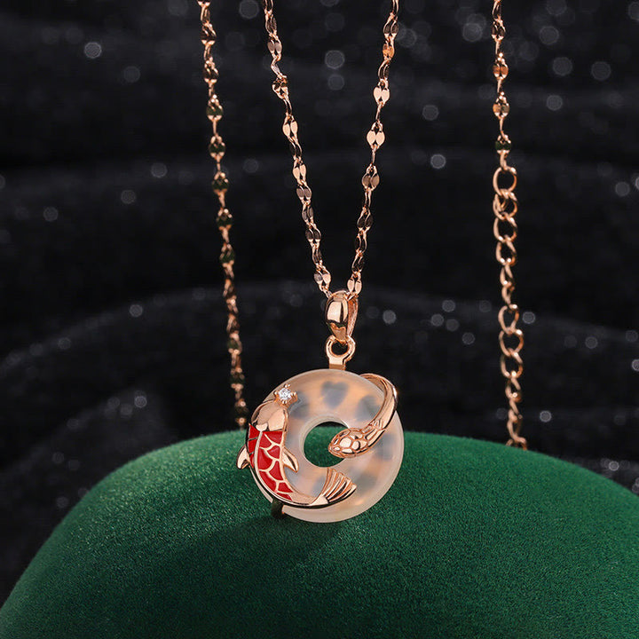 Collier pendentif positif en argent sterling 999 avec boucle de paix en calcédoine et pierres de Buddha Stones Koi Fish Année du serpent
