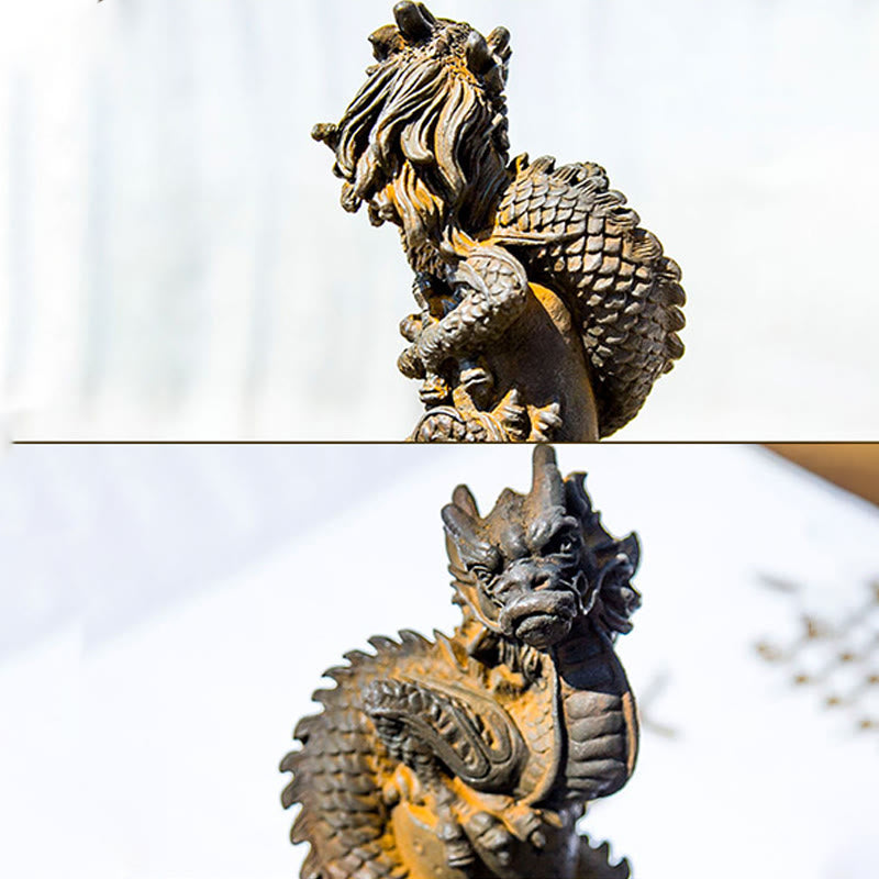 Statue de Buddha Stones faite à la main en forme de dragon volant autour du pilier en poudre de fer et de rouille en résine moulée pour décoration de la maison