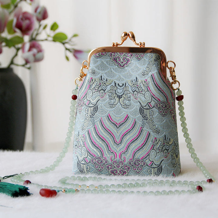 Sac à bandoulière rétro en perles brodées chinoises avec Buddha Stones - Nuages de bon augure bleu ciel clair 14 x 6 x 18 cm - image 25