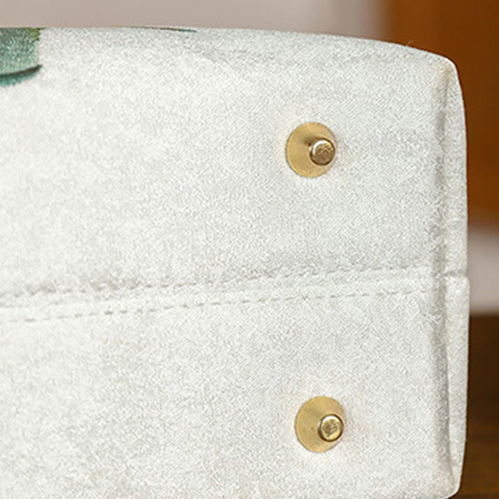 Sacs à main à pompon avec broderie de Buddha Stones et poignée en bambou
