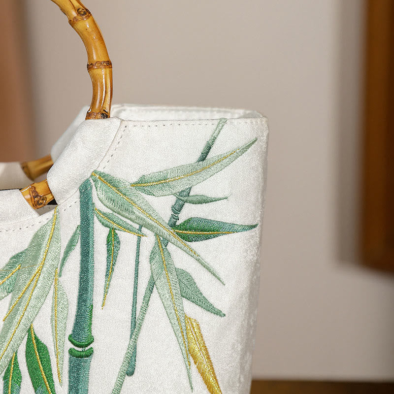 Sacs à main à pompon avec broderie de Buddha Stones et poignée en bambou