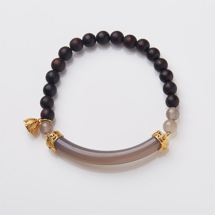 Bracelet manchette demi-jonc en agate grise et calcédoine avec Buddha Stones