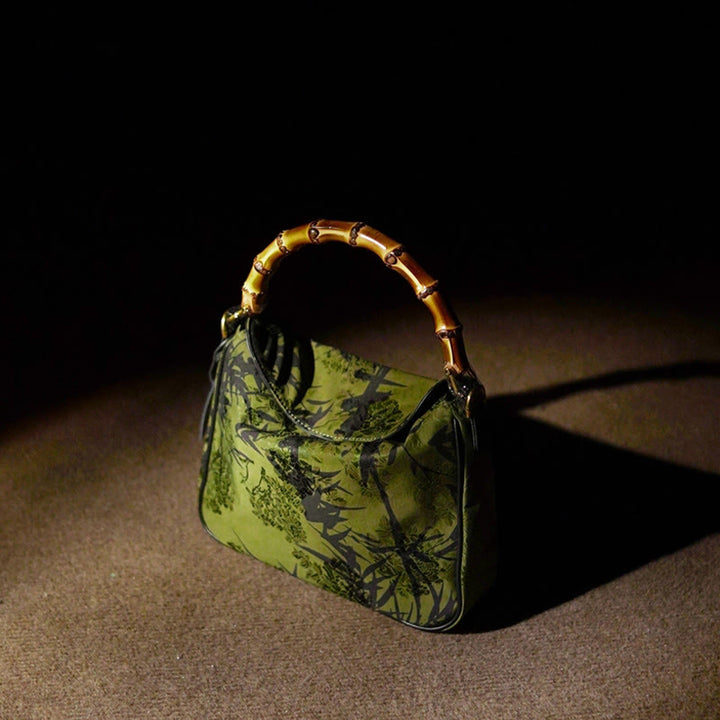 Sac à bandoulière en soie Xiangyunsha avec poignée en bambou luxuriant et Buddha Stones