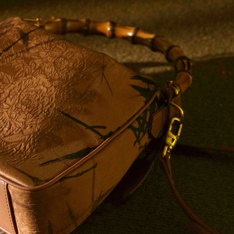 Sac à bandoulière en soie Xiangyunsha avec poignée en bambou luxuriant et Buddha Stones