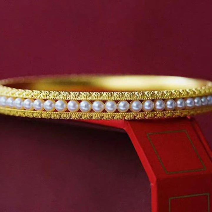 Bracelet manchette de guérison en perles de cuivre et Buddha Stones