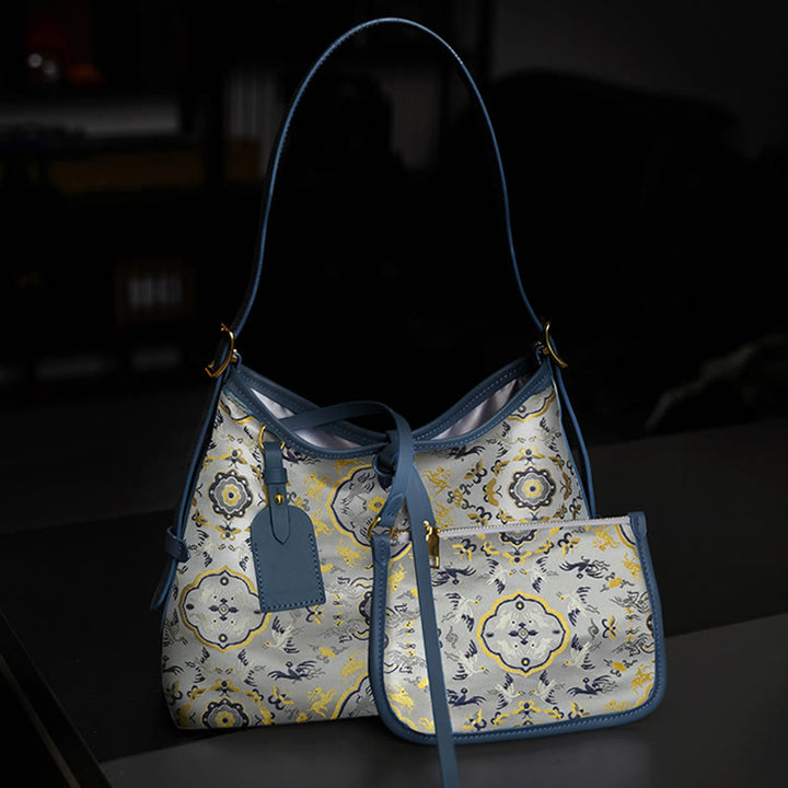 Sac à bandoulière en brocart fait main avec des Buddha Stones, des fleurs, des grues, des cerfs, des papillons