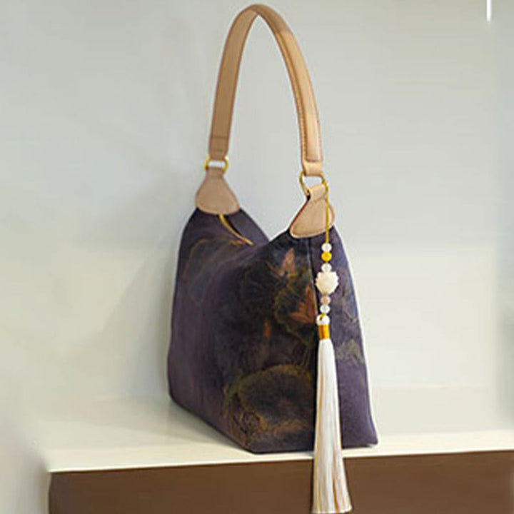 Sac à bandoulière en brocart de soie Xiangyunsha avec Buddha Stones, lotus, bambou, grue, cerf, papillon, montagne