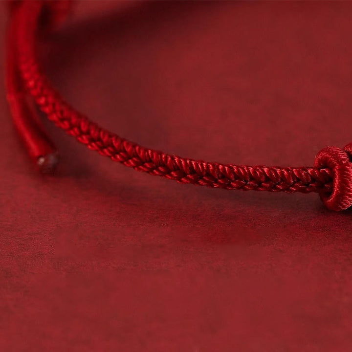 Bracelet de force en corde rouge à huit brins Buddha Stones