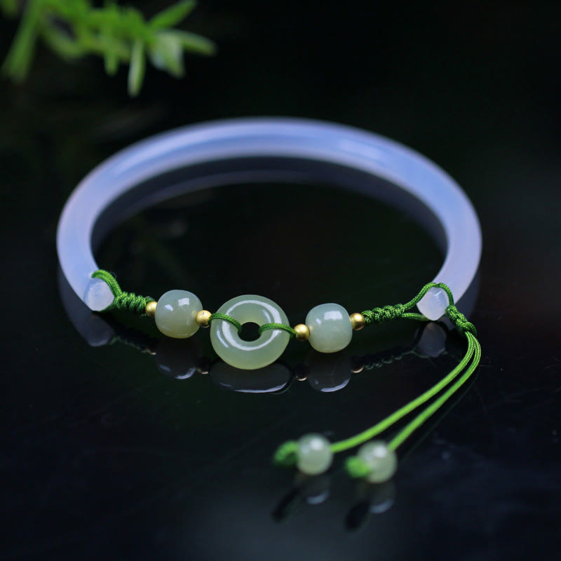 Bracelet jonc positif en Buddha Stones d'agate blanche naturelle et jade Hetian - Agate blanche (tour de poignet : 14-17 cm) - image 1