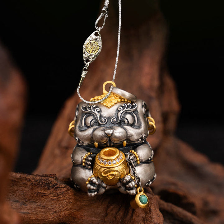 Collier pendentif de protection contre les rats cracheurs de trésors tibétains en argent sterling 925 avec Buddha Stones