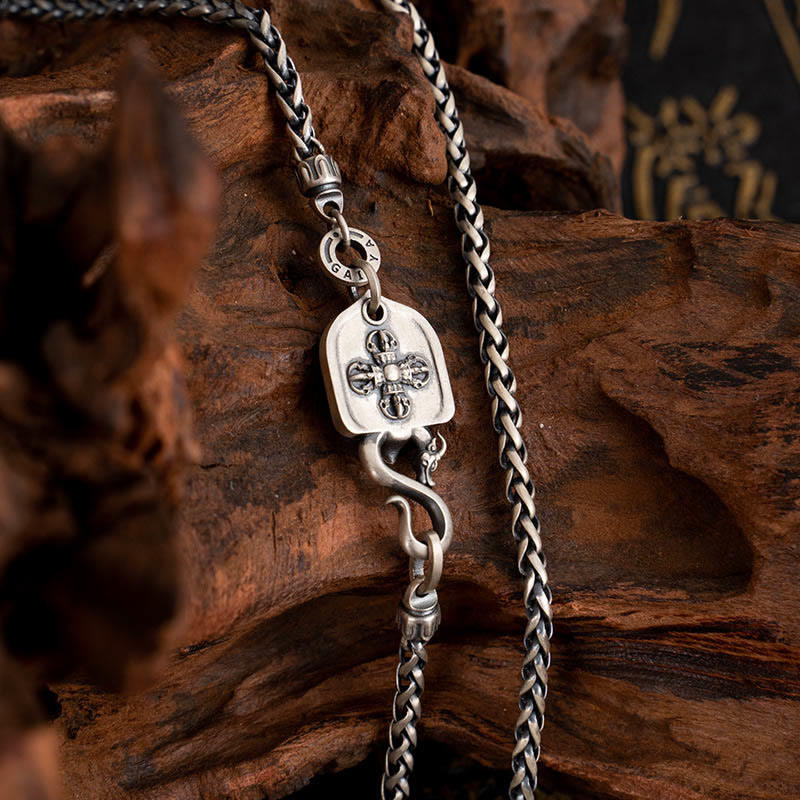 Collier en argent sterling 925 avec Buddha Stones et oiseau tibétain Garuda